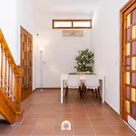 Mediterranean Way - La Mora アパート *