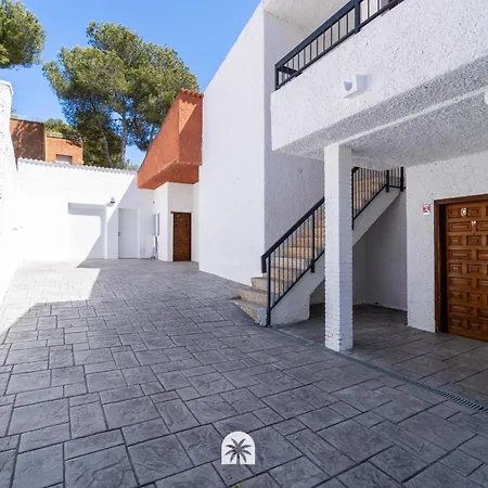 Апартаменты Mediterranean Way - La Mora A *