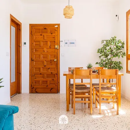 Апартаменты Mediterranean Way - La Mora *
